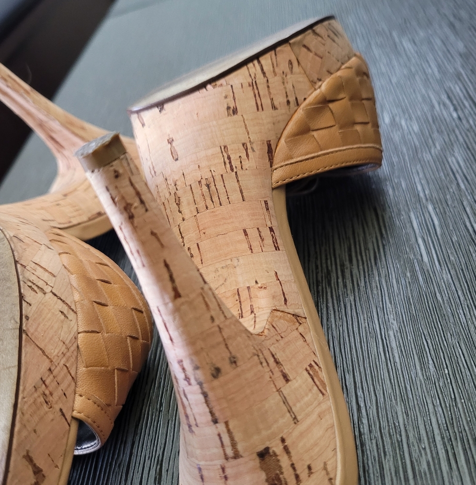 Marc Fisher | Leather Tan High Heel Cork Shoes W/ Buckle Macys - Picture 9 of 17